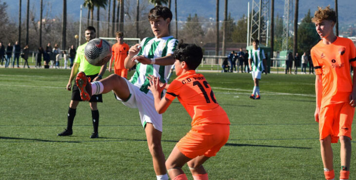 Un encuentro del Infantil A del Córdoba. Foto: LaClasi.es