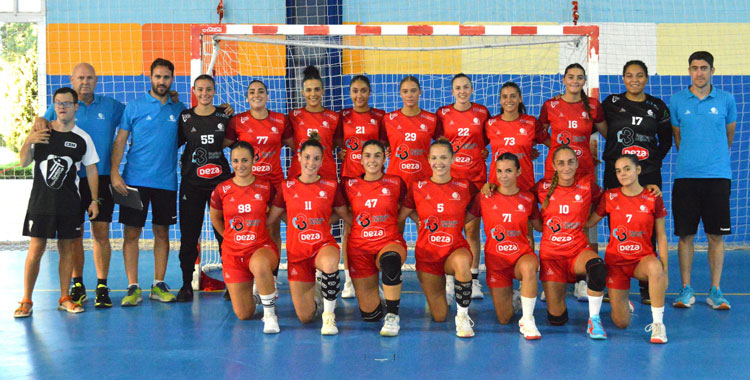 Una formación del cuadro granate en esta pretemporada. Foto: @CordobadeBM