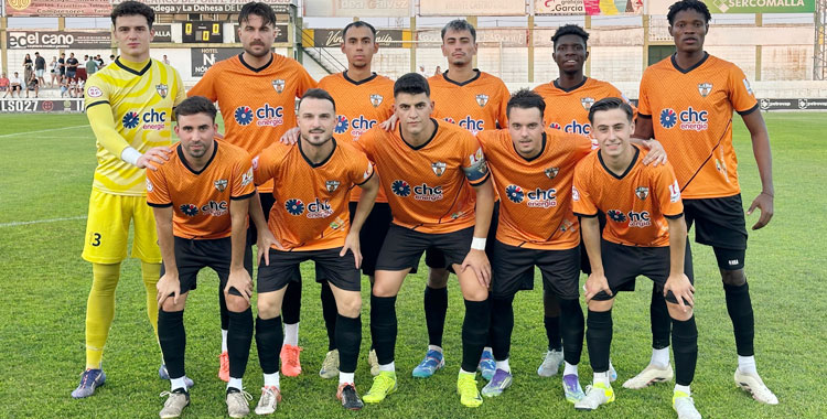 El once inicial en el amistoso contra el Sporting Villafranca. Foto: CD Pozoblanco