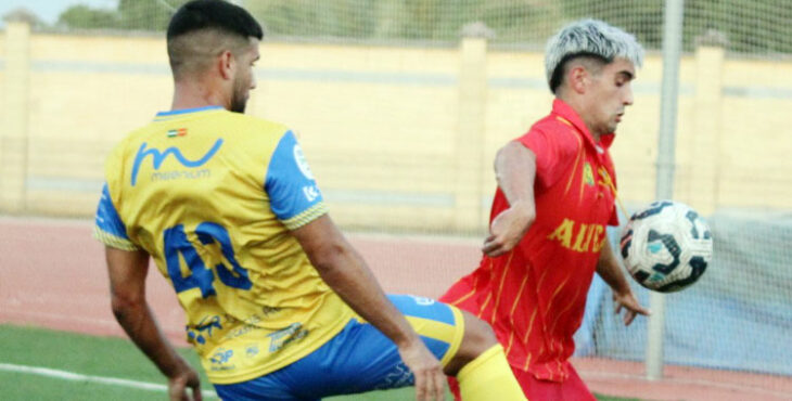 El cuadro vinícola, de rojo esta vez, se llevó el triunfo en Palma del Río. Foto: Montilla CF