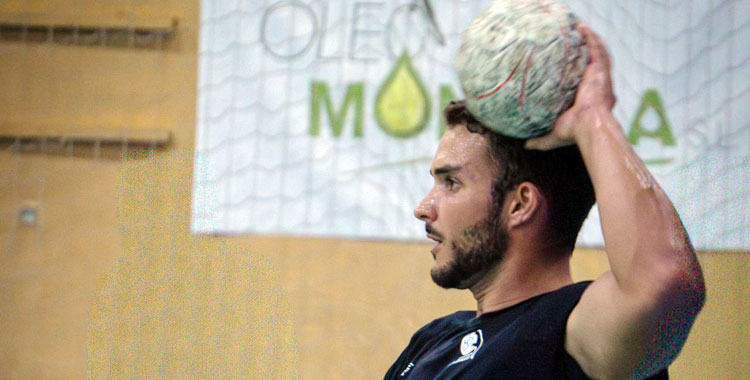 El Cajasur sigue trabajando duro en pretemporada. Foto: Antonio Ortega