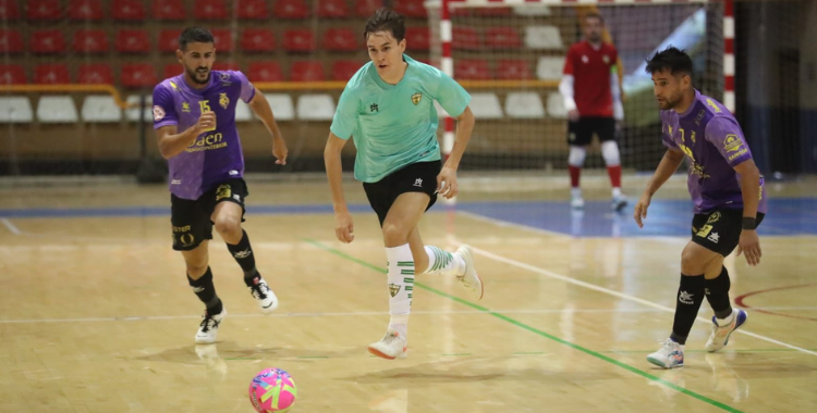 Imagen de un momento de juego del Córdoba Patrimonio, que esta temporada podrá seguirse a través de La Liga+ y Teledeporte, según el nuevo acuerdo de retransmisiones de la RFEF.
