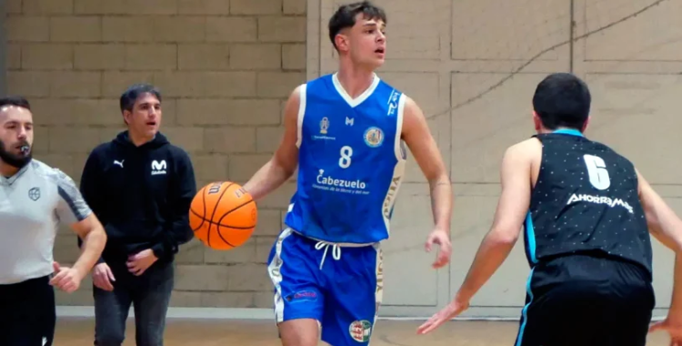 Alejandro Arcones jugando con su anterior equipo. Foto: Cabezuelo Socuéllamos