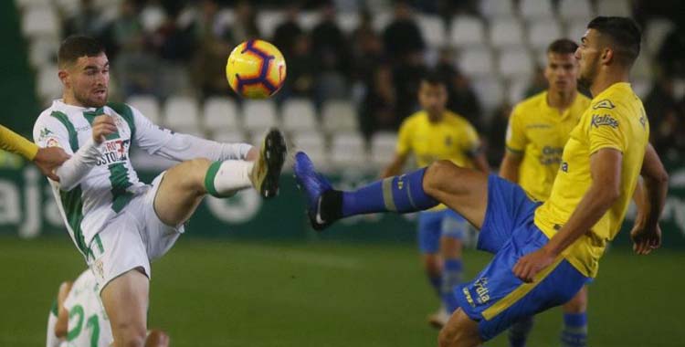 Javi Galán en la última visita a Córdoba de Las Palmas.
