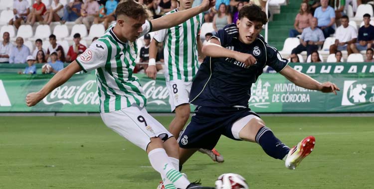 Lance del Córdoba-Real Madrid del Mundial de Clubes juvenil.
