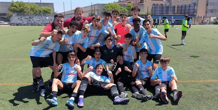 El Don Bosco infantil celebra un triunfo en el pasado curso.