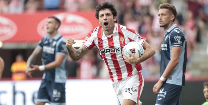 Gelabert celebra el 1-1 ante la incredulidad de Isma Ruiz.