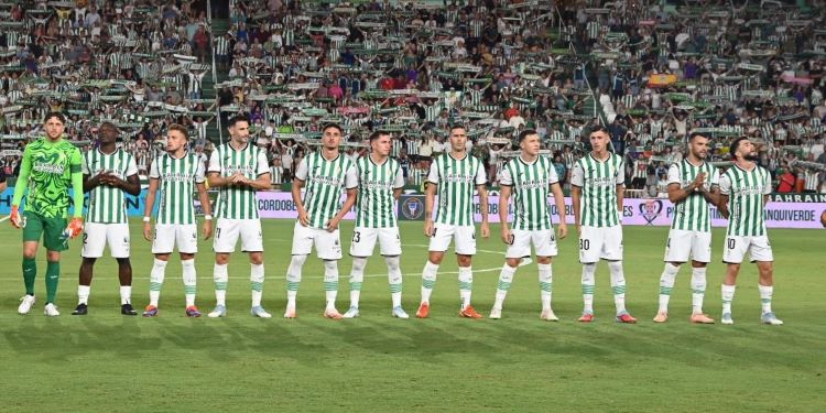 El once del Córdoba ante la UD Las Palmas.