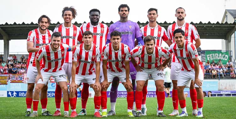 Once rojiblanco en un amistoso de pretemporada.