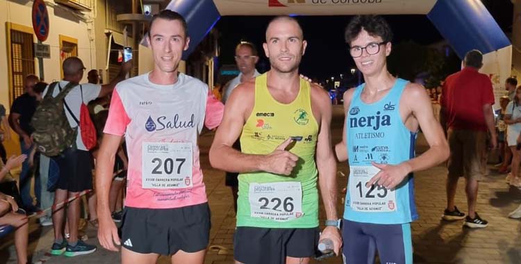Podio masculino de la Carrera Popular Villa de Adamuz.