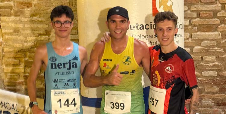 Podio masculino de la Carrera Arquitectura del Sol.