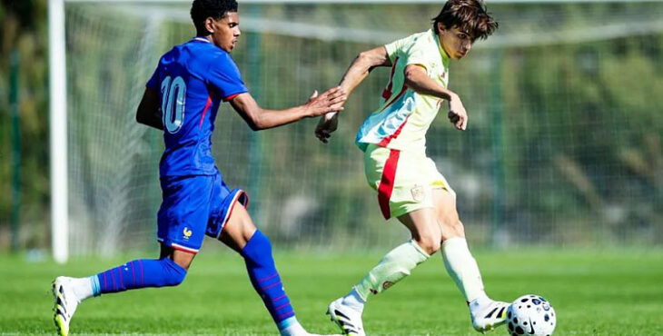 Andrés Cuenca en un lance del partido ante Francia de este domingo. Foto: RFEF