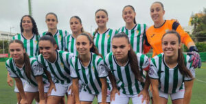 Formación inicial del Córdoba Femenino ante la Unión Viera.