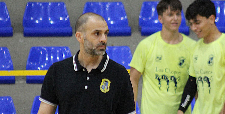 Miguel Ángel Moriana durante una sesión de trabajo. Foto: La Salle Balonmano