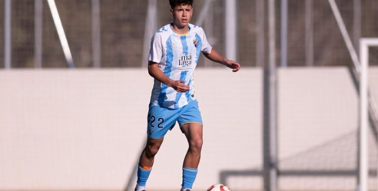 Miguel Santaella durante un encuentro de la pasada temporada con el Málaga B