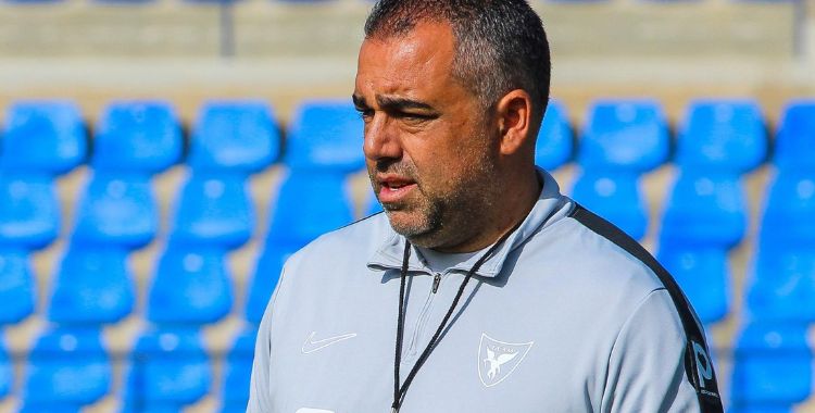 Germán Crespo dirigiendo al UCAM Murcia. Foto: UCAM Murcia