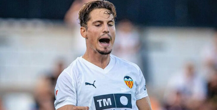 Sergi Canós llega al Valladolid cedido por el Valencia.