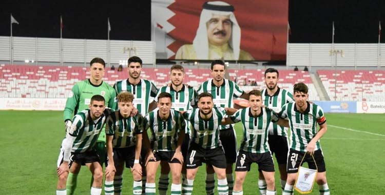 Once del Córdoba en uno de sus partidos en Baréin.