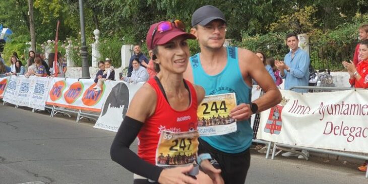 La ganadora Yolanda Villalba entrando en meta