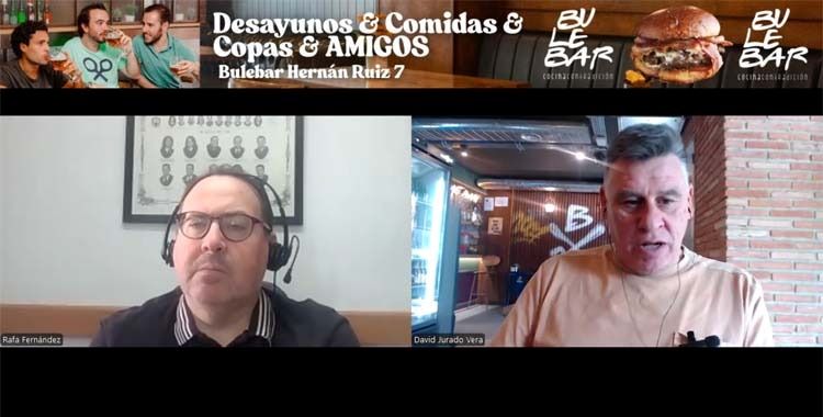 Rafa Fernández y David Jurado de tertulia en BuleBar Córdoba analizando la situación del Córdoba CF antes de visitar Anoeta.