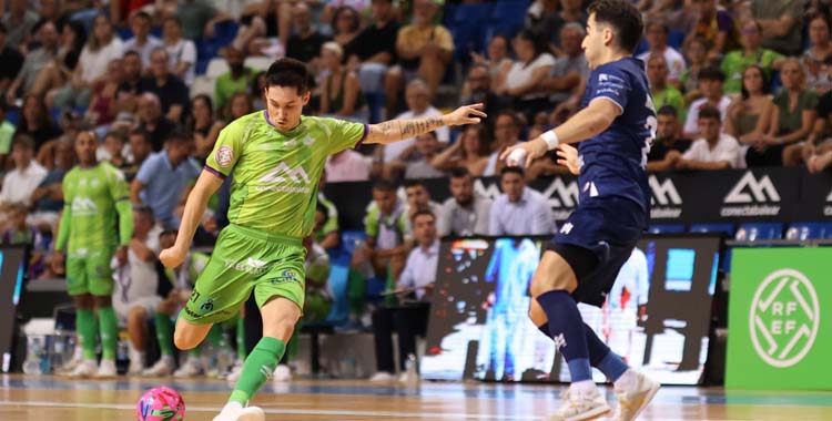 Lance del último partido del Córdoba Patrimonio en Palma.