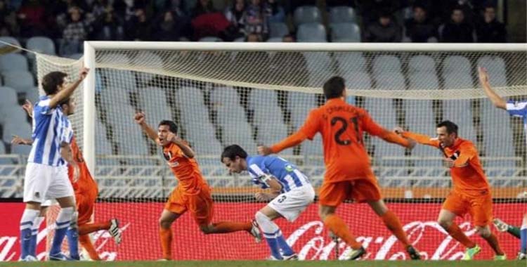 El Córdoba celebra un gol ante la Real en la Copa de la 2012-13.