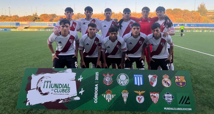 Once del River Plate en el segundo día del Mundial de Clubes juvenil.