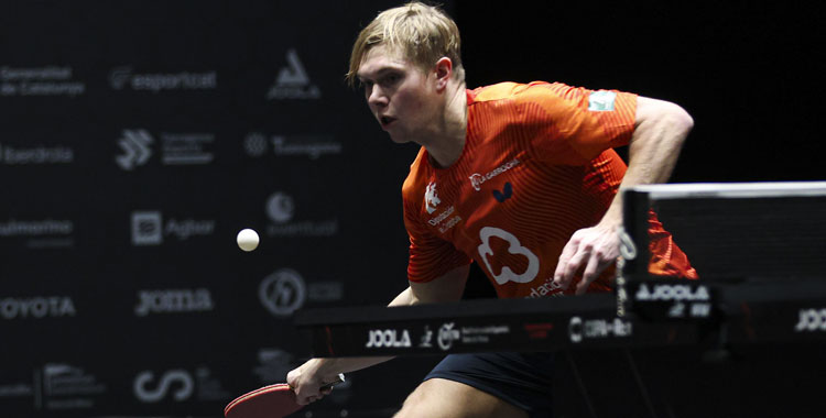 Hampus Soderlund, una de las bases del Cajasur Priego en Europa