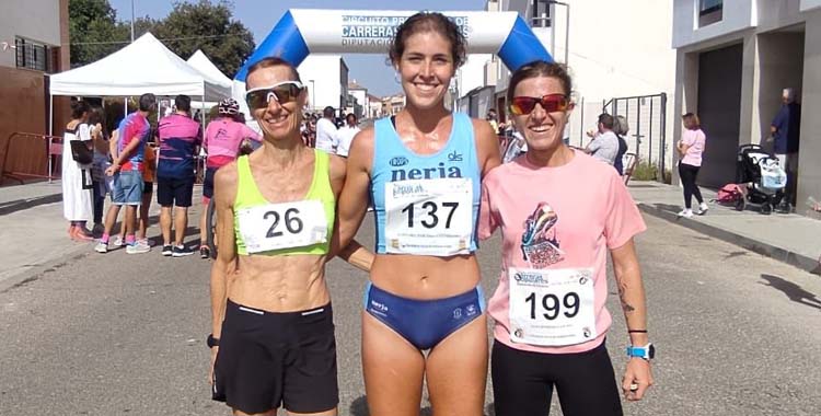 Podio femenino de la Legua de Fernán Núñez.