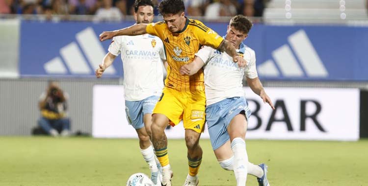 Lance del último partido del Real Zaragoza en el Ibercaja Estadio.