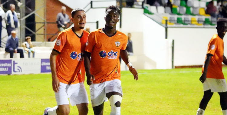 Los jugadores de Alberto Fernández quieren seguir celebrando triunfos. Foto: CD Pozoblanco