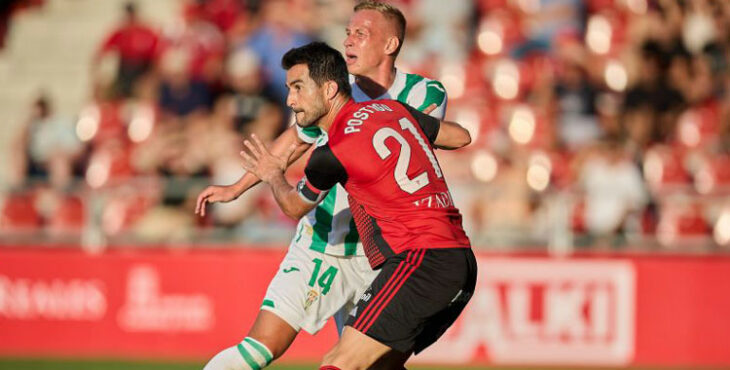 Un lance del Mirandés-Córdoba de la temporada 2024-25. Foto: LaLiga Hypermotion