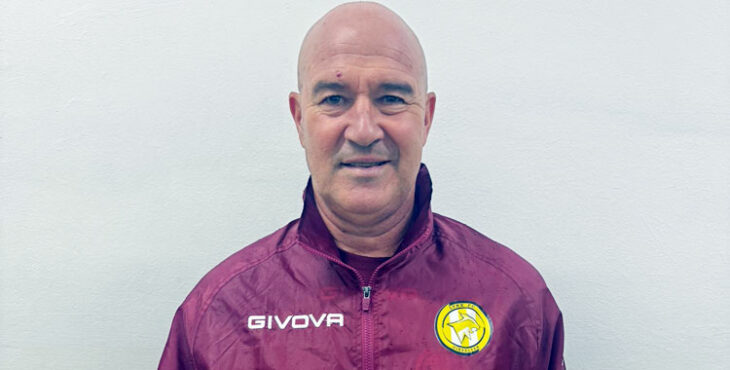 Rafa Berges posando con sus nuevos colores, por cierto con...Givova. Foto: @Lynxfcgib