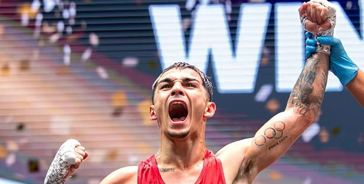 Rafa Lozano Jr. celebrando con rabia una victoria en un combate reciente. Foto: Espabox