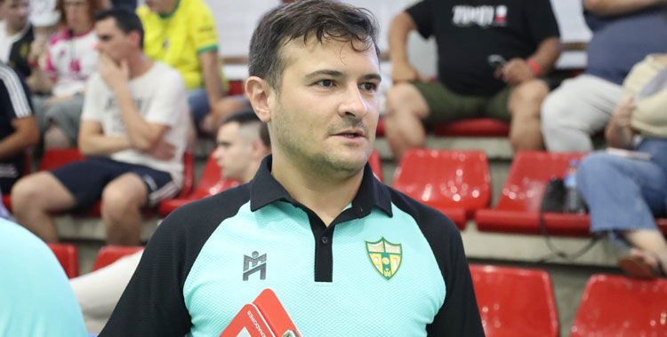 Emanuel Santoro, entrenador del Córdoba Patrimonio de la Humanidad. Foto: Edu Luque / Córdoba Futsal