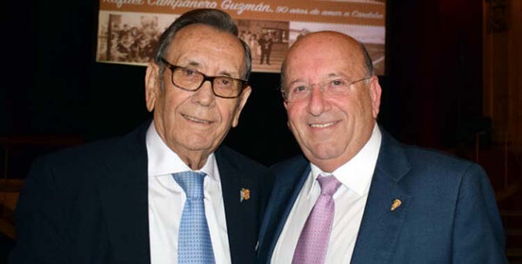 Rafael Campanero junto a Rafael Barroso en un acto de homenaje.