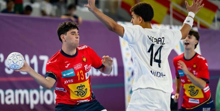 Pablo Sánchez con España Promesas en el Mundial sub17.