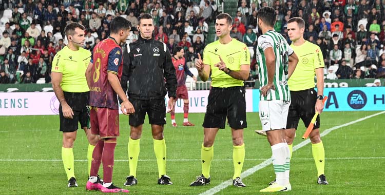 Moreno Aragón en el sorteo del Córdoba-Deportivo.