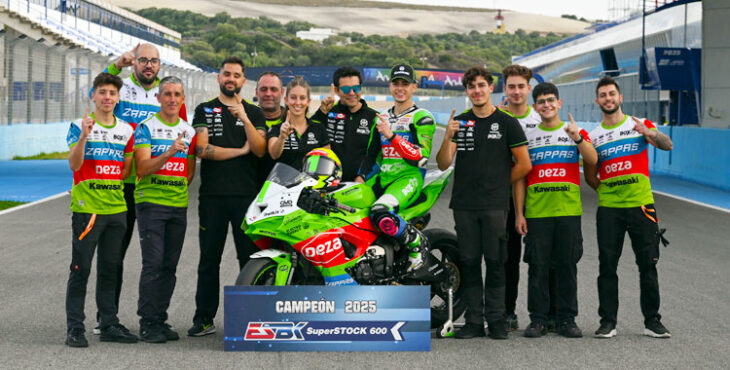La celebración del título nacional del Deza-Box 77 Racing Team