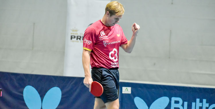 Hampus Soderlund en un encuentro de esta campaña. Foto: Real Club Priego Fundación Kutxabank