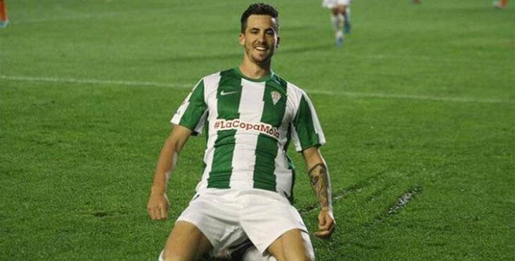 Enzo Rennella celebrando uno de sus ocho goles con el Córdoba.