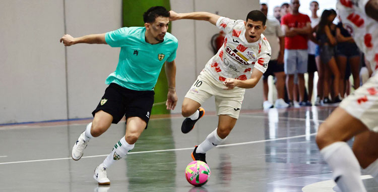 Un momento del amistoso del verano entre ElPozo Murcia y el Córdoba Patrimonio de la Humanidad, que se repetirá en este parón invernal, aunque en Vista Alegre. Foto: Pascu Méndez / ElPozo Murcia Costa Cálida