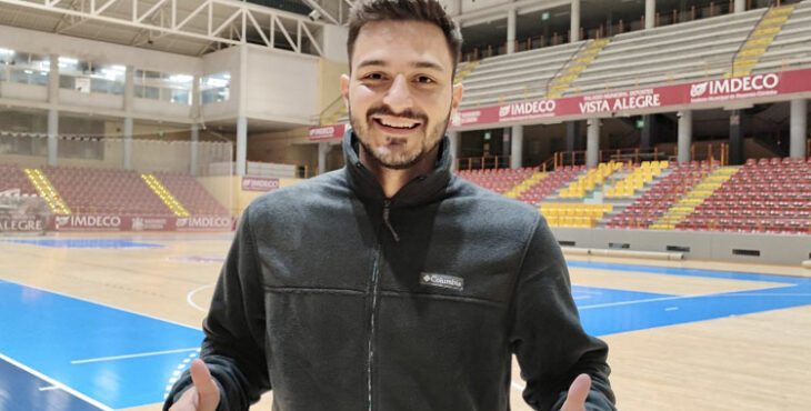 Andrei, feliz tras su llegada a Córdoba, será la gran novedad blanquiverde en Tudela. Foto: Córdoba Futsal