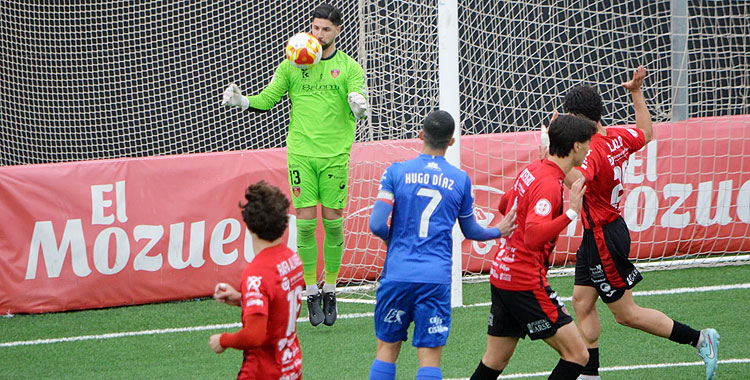 El Salerm Puente Genil de Benito del Valle se enfrentará al Lorca Deportiva en la jornada 18. Foto: Tino Navas / Salerm Puente Genil