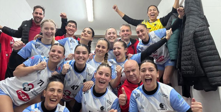 La alegría de la escuadra cordobesa en Roquetas. Foto: CBM