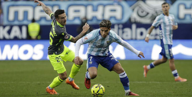 Un momento del partido entre el Málaga de Haitam y el Ceuta, saldado con la cuarta victoria consecutiva malaguista. Foto: LaLiga Hypermotion