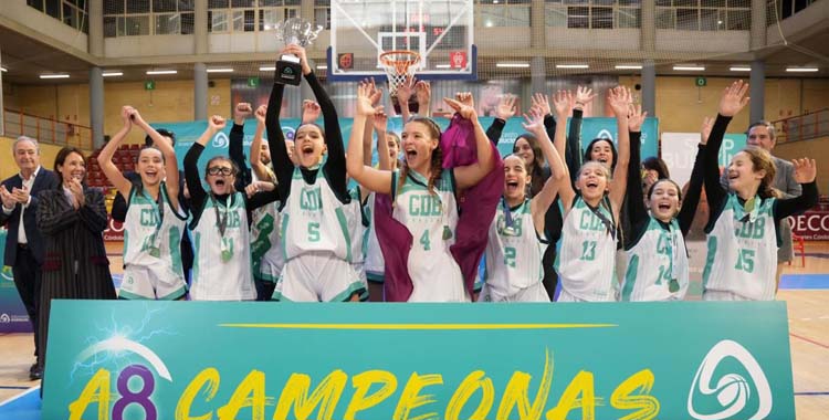 La selección cordobesa, campeona andaluza de minibásket femenino.