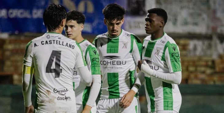 Ntji en un partido con el Atlético Sanluqueño.