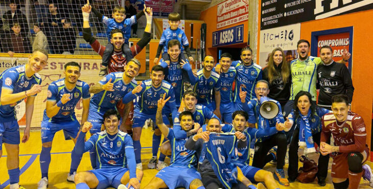 La alegría de los vinateros en el Agustín Mourís. Foto: Viña Albali Valdepeñas