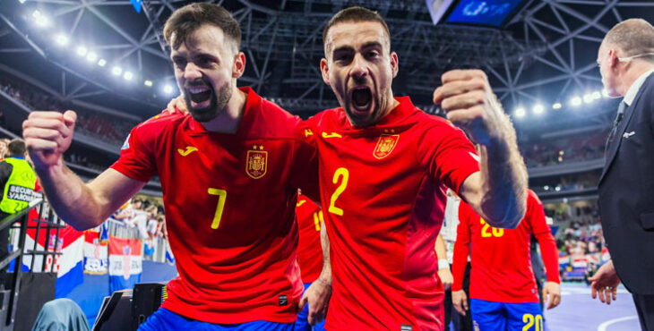 Cecilio celebra, eufórico, la clasificación para la final. Foto: RFEF